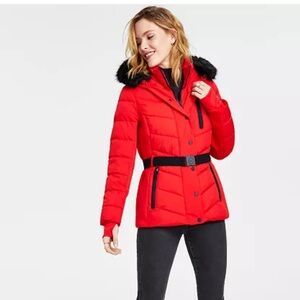 Unworn. Super cute snow coat